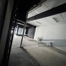 2nd floor office with lift