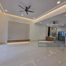 Partly Furnished & Move In Condition 2 Storey Super Link Unit