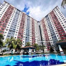 Vista pinggiran Room For Rent 