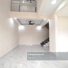 Kulai IOI Townhouse For Sale