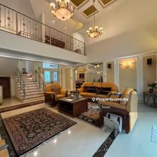 Bayou bay, fully furnished, big green flat land