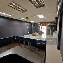 End Lot 2 Storey Shoplot Hot Location Bandar Puteri Jaya For Rent