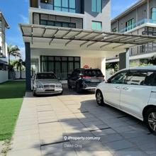 Senibong Cove Isola grandeur Bangalow for sale