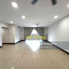 Simple, sleek, clean cut and uncluttered refurbished unit for Rent