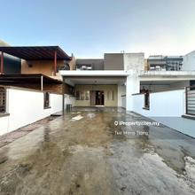 Setia tropika 2 storey terrace house for rent