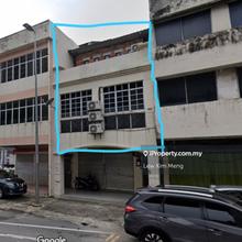 First & Second Floor Office / Jalan Besar Kepong, Kepong