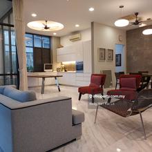 Twin palms kemensah 3storey house Bungalow ground floor living kitchen