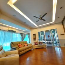 2.5 storey Bungalow Move in Condition