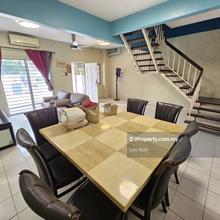 Partial Furnished Renovated Puj 9 Taman Puncak Jalil 2 Storey For Rent