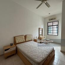 Taman Pertam Jaya Double Storey House For Rent 