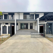 Nadira Bandar Bukit Raja Double Storey Terrace Brand New Below Market