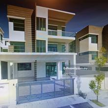 Baymont Residence/Bayan Lepas/3 storey bungalow with lift attached
