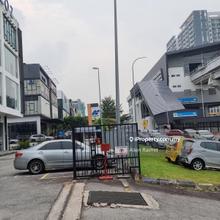 End Lot Strategic Location 4 Storey Semi D Factory Glenmarie, Selangor