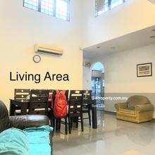Single storey and fully renovated unit