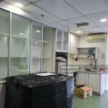 Leisure Commerce Square Office To Let