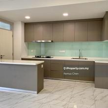 South Brooks Desa Parkcity-Freehold, 2 Carparks