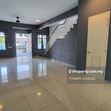Double storey for rent Eco Majestic