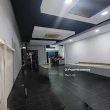 3 Storey shoplot for sale at Usj21 for own use or investment