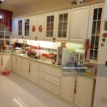 Two Storey Semi Detached House At Greenlane