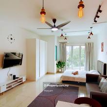 Fully Furnish, Galleria Equine Park