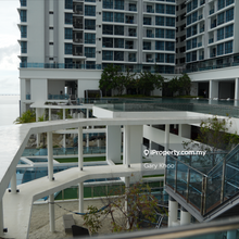 Queens Residence Fully Furnished Seafront 1200 Sqft Unit With Seaview