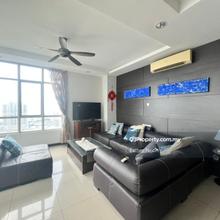 Birch Regency Condo, Georgetown. High Floor, Seaview, 1685sf.