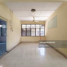 Ohmyhome Exclusive! Actual Photos! Motivated Seller! Negotiable!