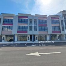 2023 new completed shop facing main road in kota warisan puteri sepang