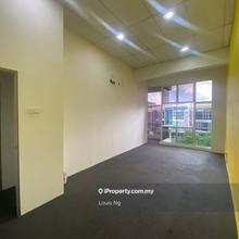 Shop-office for Rent