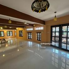Best Unit Ferringhi Villa 8000sf Move In Condition Well Maintained