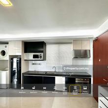Fully Furnished Corner Studio Unit: Sunset View of Damansara Perdana