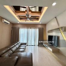 The Latitude Fully Furnished High Floor nice unit 2 carparks