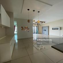 Spacious Cozy Unit To Rent with Private Lift