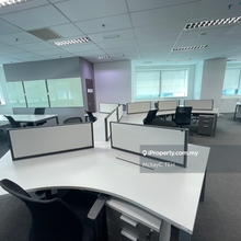 Renovated fitted office unit 