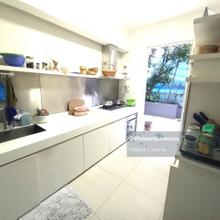 Well furnished, well maintained semi-d to let. Corner unit. Must view