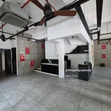Limited Plaza Arkadia corner 1.5sty shop for rent, good location