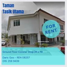 Ground Floor Corner Shop At Tmn Tasik Utama Melaka.