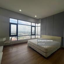 Available early of April - Well maintain Fully Furnished unit 