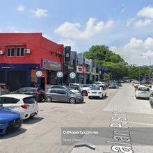 2 Storey End lot & Intermediate Adjoining Shop For Sale