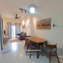 Vim 3 Serviced Residence walk to retail shops M Suite mid floor corner