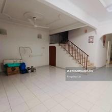 Kepong,taman kepong freehold double storey rare unit for sales