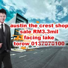 Austin the crest 