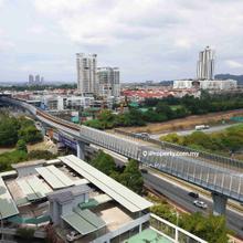 2 Car Parks Pool View Fully Furnished Kota Damansara Tropicana Garden