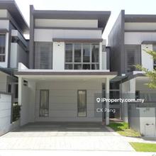 Sunway Eastwood Park Villa Superlink partly furnished on hill top 