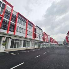 Brand New Commercial Shoplots for Rent  Opposite Bank of China, Muar!