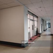 D'piazza Mall - Office Lot - 1100' - Partly Renovated - Bayan Baru