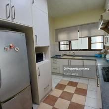 Tight security, easy access, 7 minutes walking distance to Mrt station