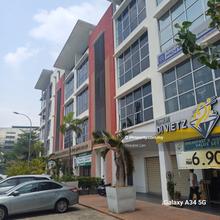 Tpp 1/1, Walking 2 minits to Puteri LRT , 25 x 80 ft Ground floor shop
