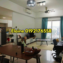 Limited unit with 2 carparks. 3 mins walk to Bangsar LRT station