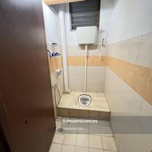 Austin Perdana Flat